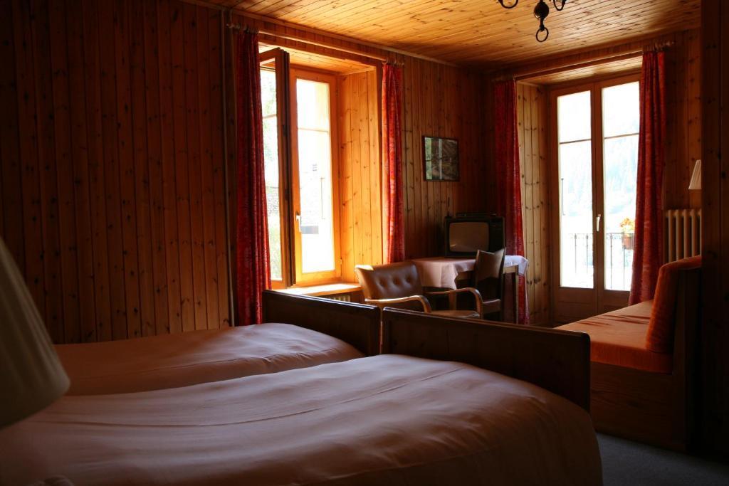 Hotel Hermitage Еволен Номер фото
